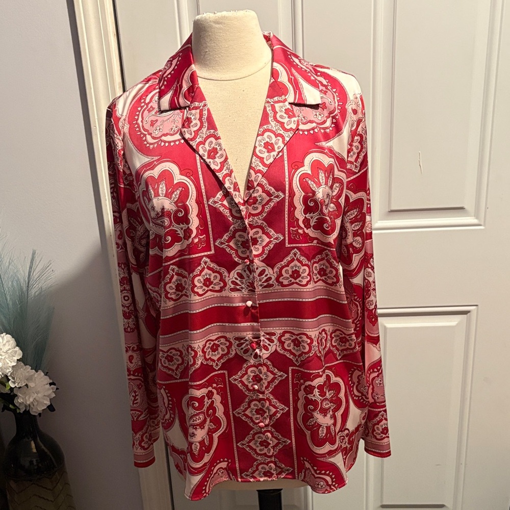 cupcakes & cashmere Red and Cream Paisley Button-Down Blouse